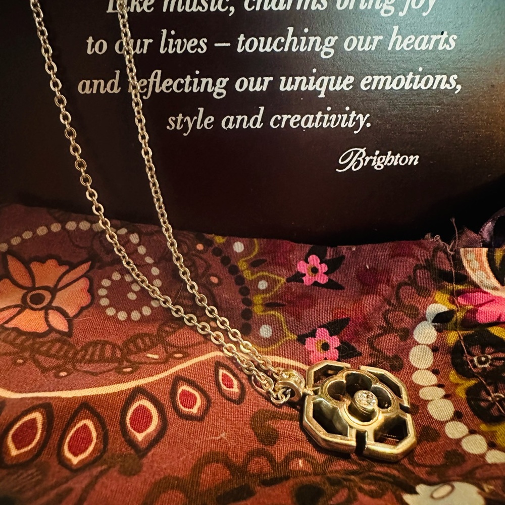 Retired NWT Brighton Moxie Lane necklace JN7942